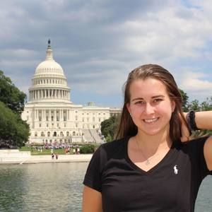 Meet your Posher, Lauren